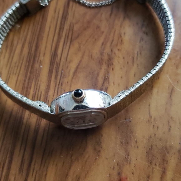 Vintage Longines Ladies Watch main image 12